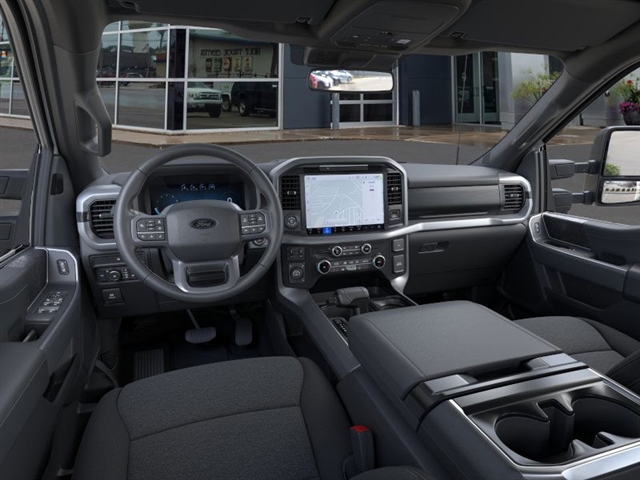2025 Ford F-150 XLT - Photo 9