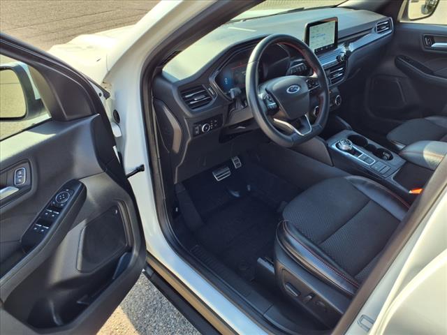 2023 Ford Escape Hybrid ST-Line Select