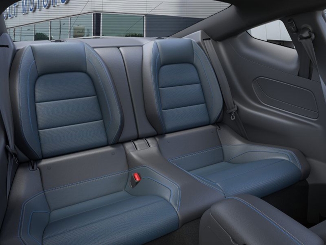 2025 Ford Mustang PREMIUM
