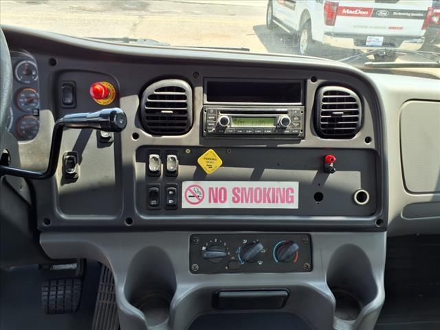 2006 Freightliner M2 106 MED Other