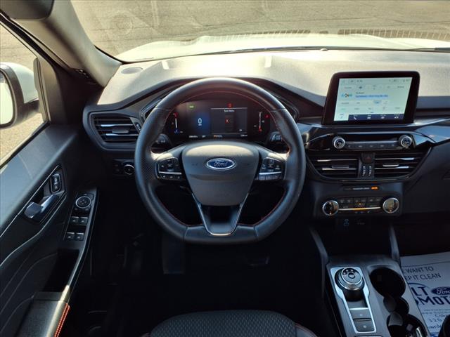 2023 Ford Escape Hybrid ST-Line Select