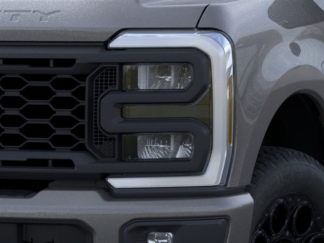 2025 Ford F-350 Super Duty Lariat