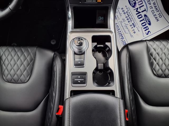 2024 Ford Edge Titanium