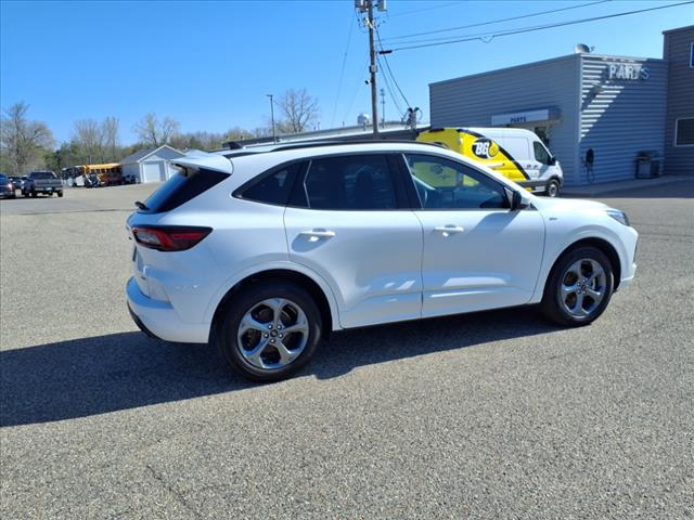 2023 Ford Escape Hybrid ST-Line Select