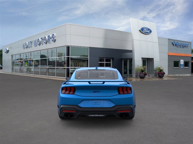 2025 Ford Mustang PREMIUM