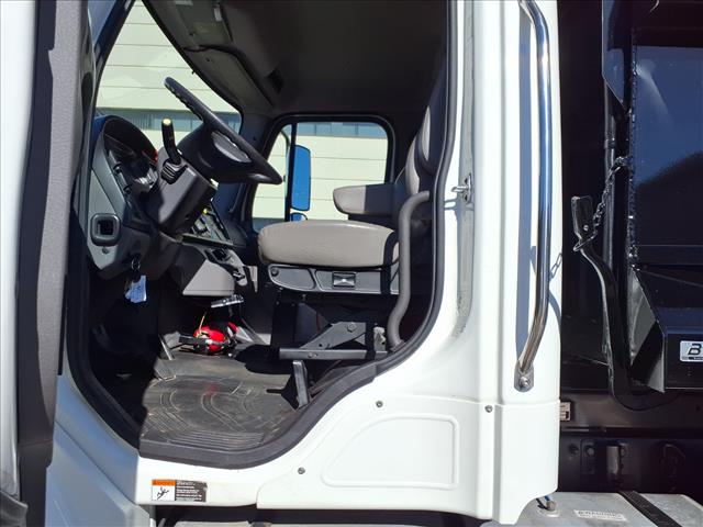 2020 Freightliner M2 106