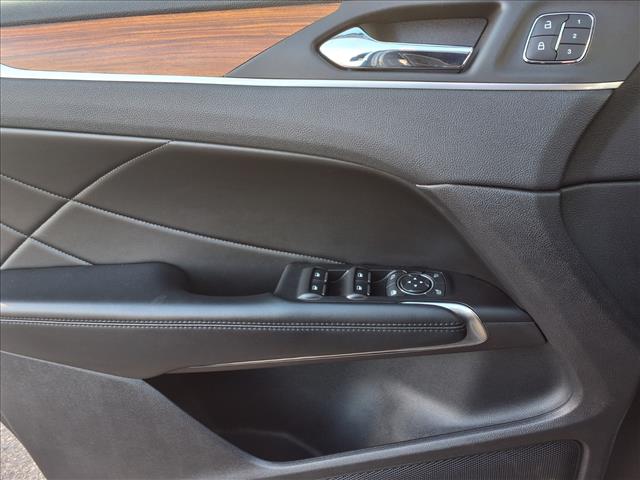 2019 Lincoln MKC Select