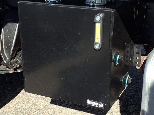 2020 Freightliner M2 106