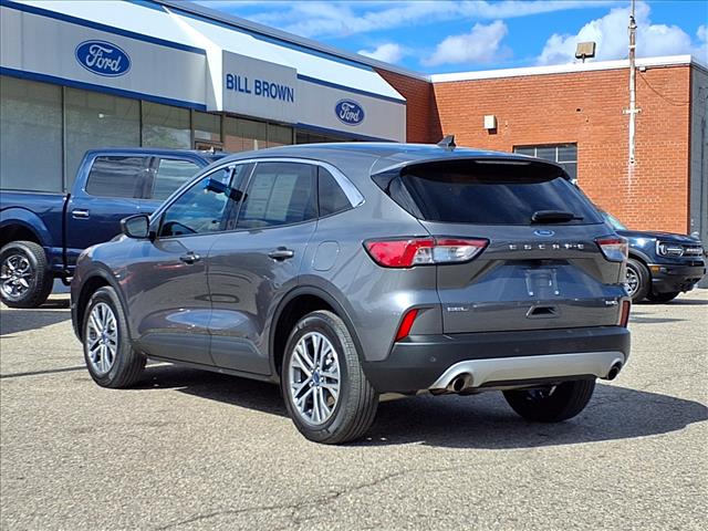 2022 Ford Escape SEL