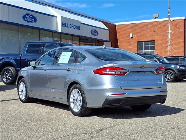 2020 Ford Fusion SE