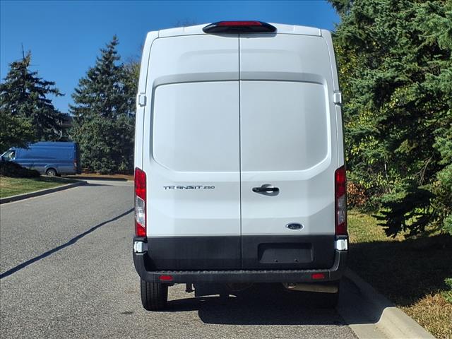 2021 Ford Transit 250