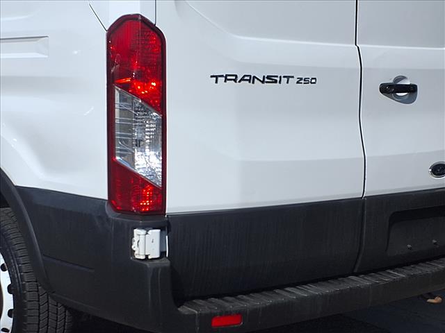 2021 Ford Transit 250