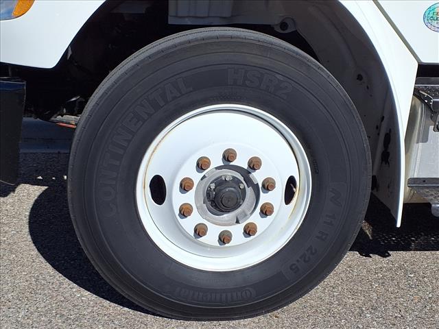 2020 Freightliner M2 106