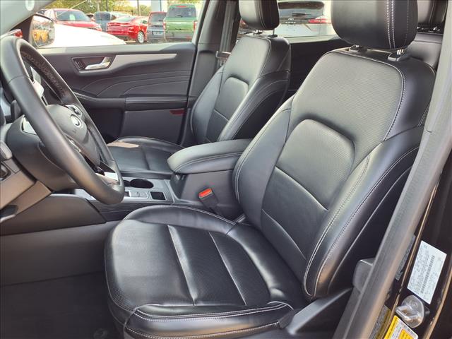 2023 Ford Escape Platinum