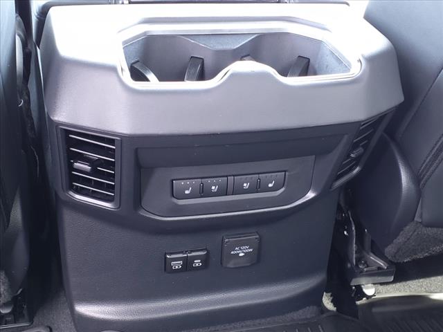 2024 Toyota Tundra Platinum HV