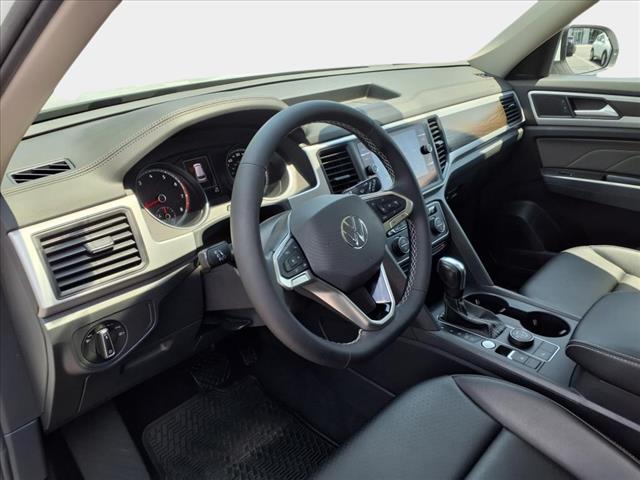 2021 Volkswagen Atlas 3.6L V6 SE w/Technology