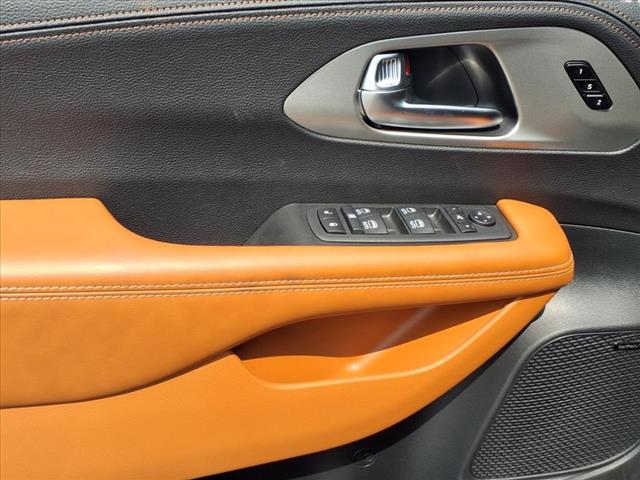 2025 Chrysler Pacifica Pinnacle