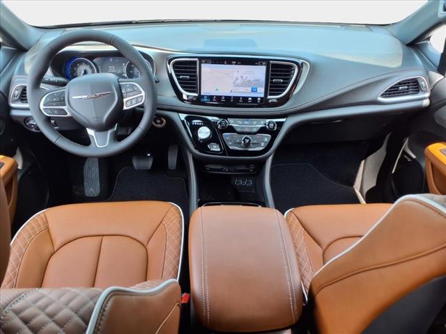 2025 Chrysler Pacifica Pinnacle