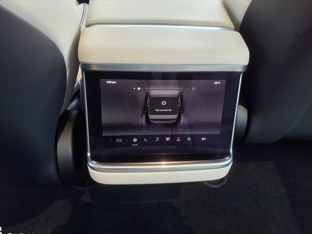 2022 Tesla Model S Plaid