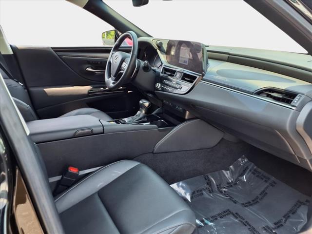 2023 Lexus ES 250 250