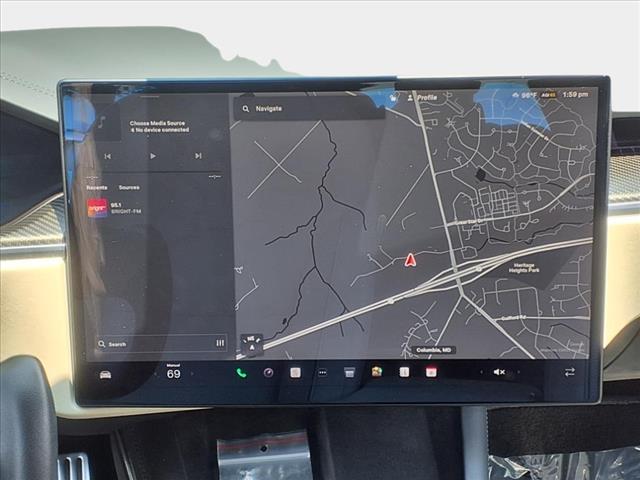 2022 Tesla Model S Plaid