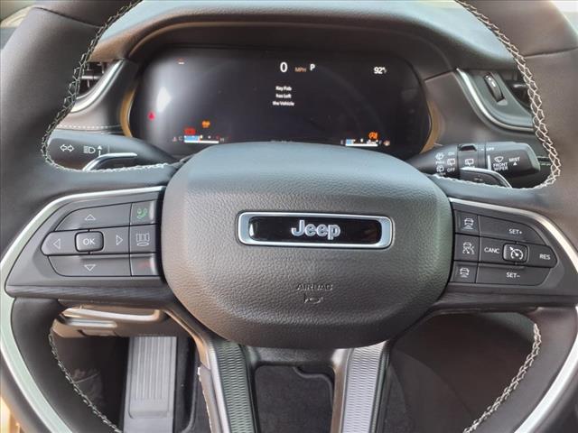 2025 Jeep Grand Cherokee Laredo X