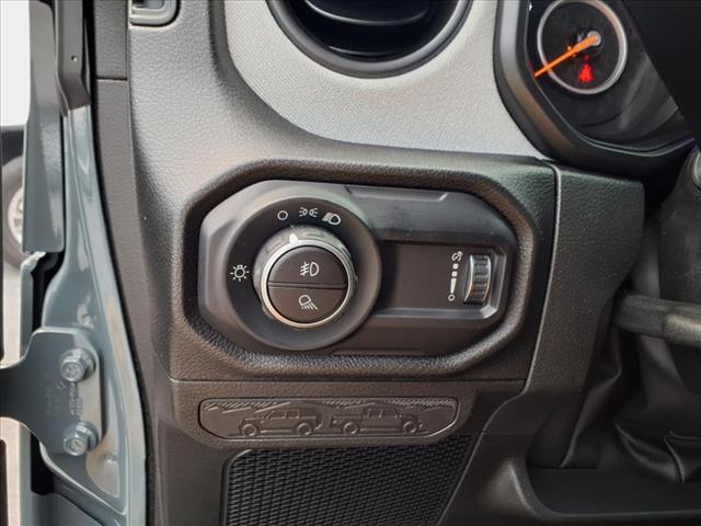 2025 Jeep Gladiator Sport