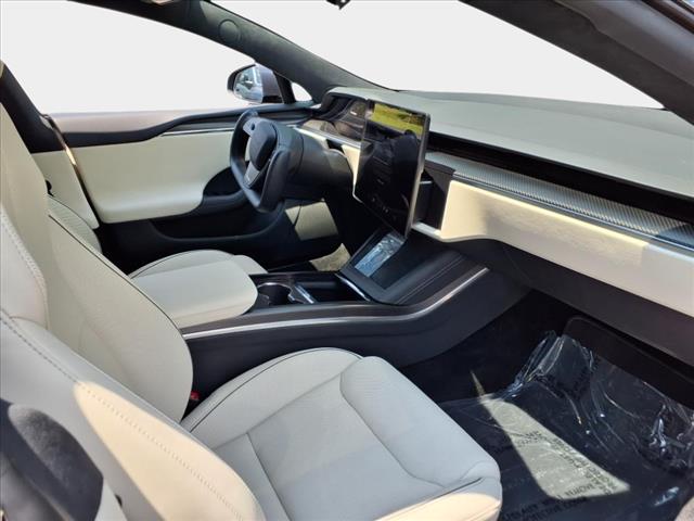 2022 Tesla Model S Plaid
