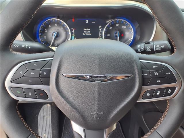 2025 Chrysler Pacifica Pinnacle