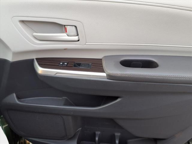 2022 Toyota Sienna LE 8 Passenger