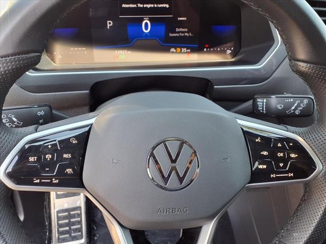 2024 Volkswagen Tiguan 2.0T SE R-Line Black
