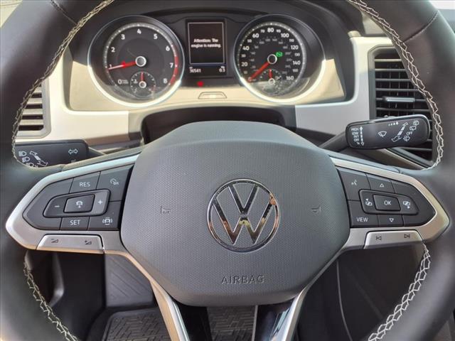 2021 Volkswagen Atlas 3.6L V6 SE w/Technology