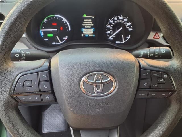 2022 Toyota Sienna LE 8 Passenger