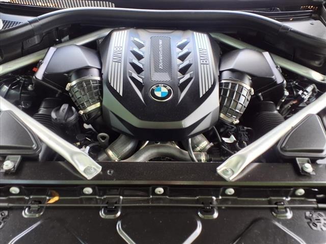 2022 BMW X5 M50i