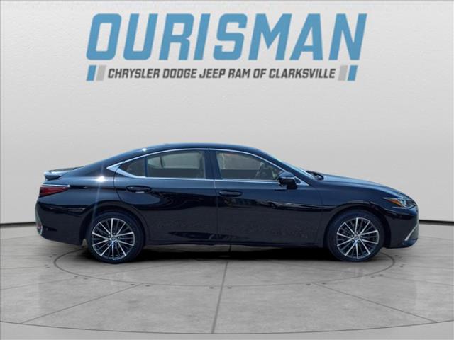 2023 Lexus ES 250 250