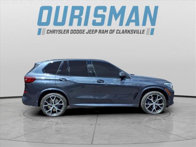 2022 BMW X5 M50i
