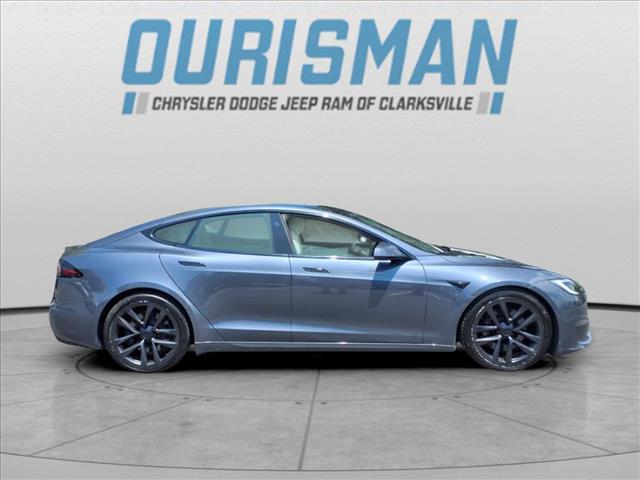 2022 Tesla Model S Plaid