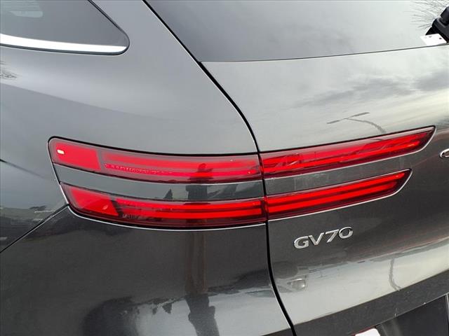 2025 Genesis GV70 2.5T