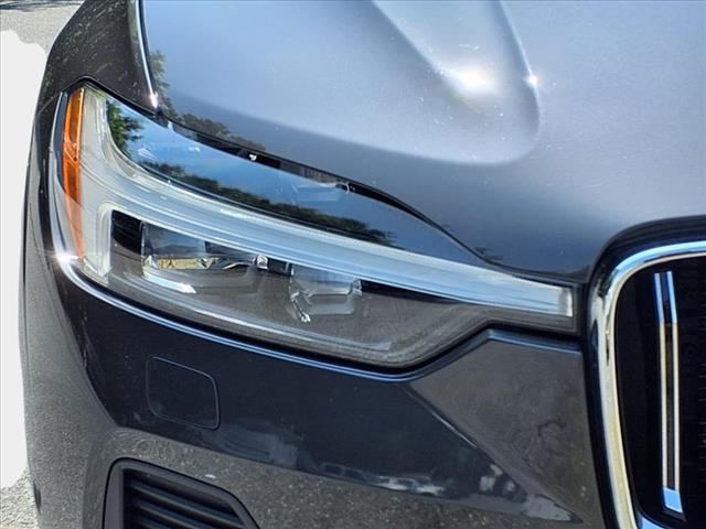 2022 Volvo XC60 B5 Inscription