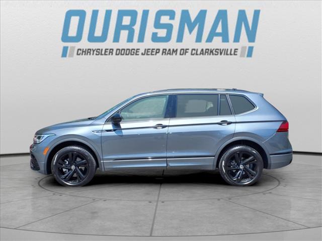 2024 Volkswagen Tiguan 2.0T SE R-Line Black