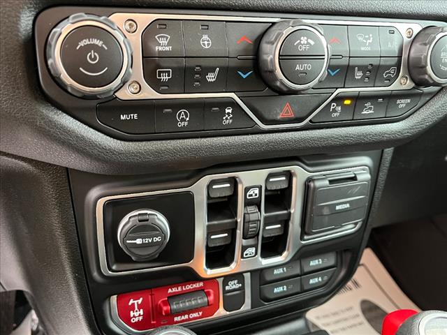 2025 Jeep Gladiator Willys