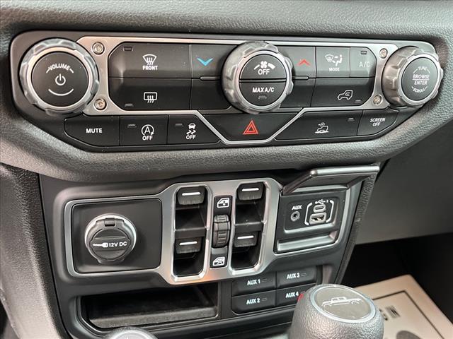 2025 Jeep Gladiator NightHawk