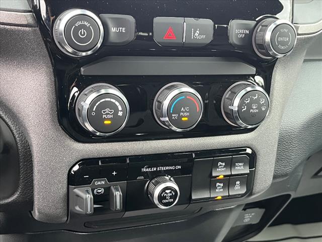 2025 RAM 1500 Warlock