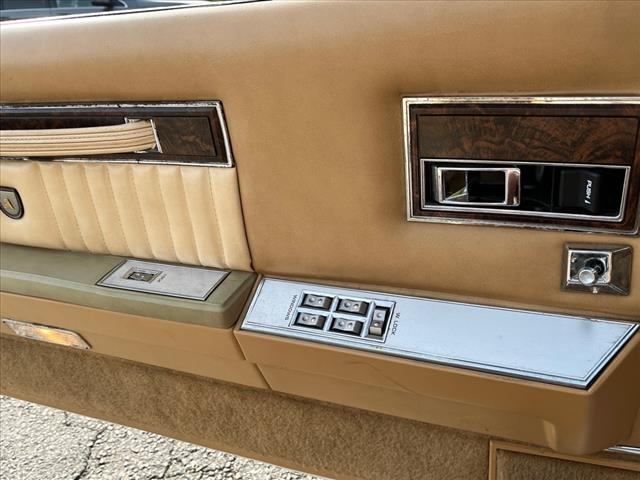 1986 Chrysler Le Baron Base