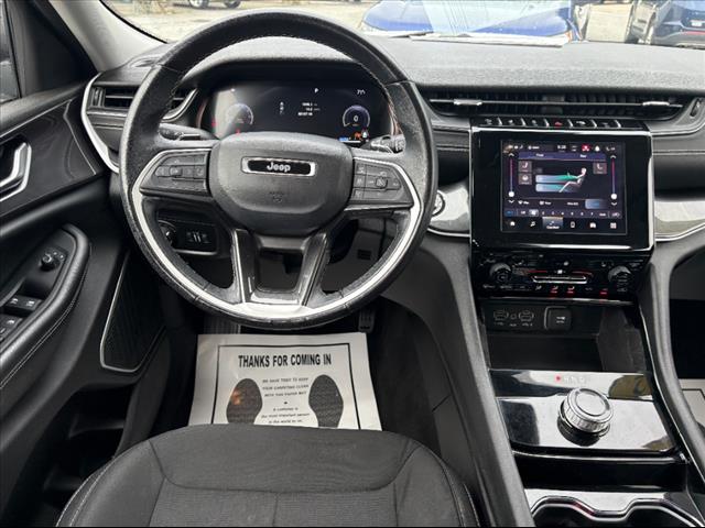 2022 Jeep Grand Cherokee L Laredo
