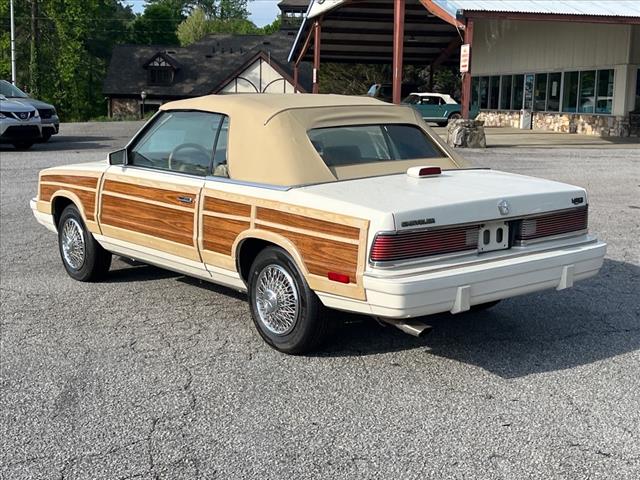 1986 Chrysler Le Baron Base