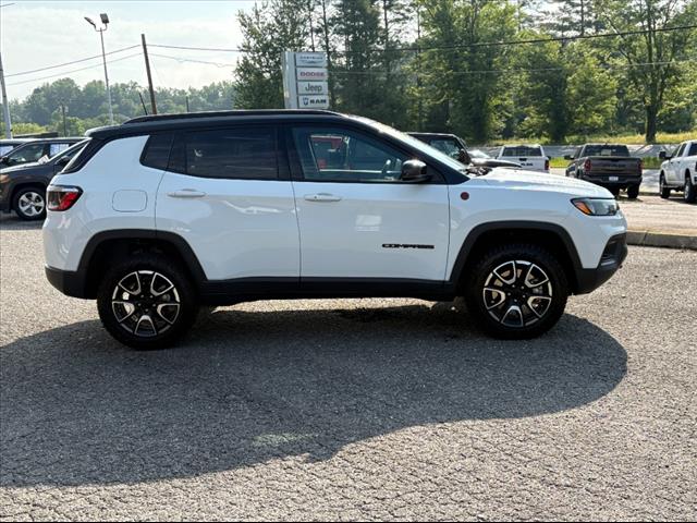 2024 Jeep Compass Trailhawk