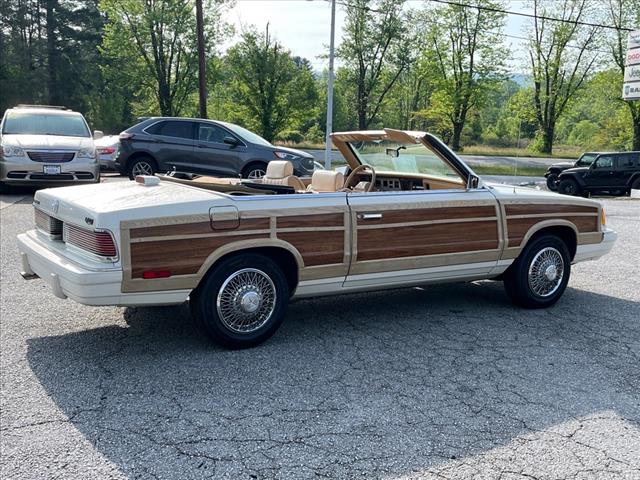 1986 Chrysler Le Baron Base