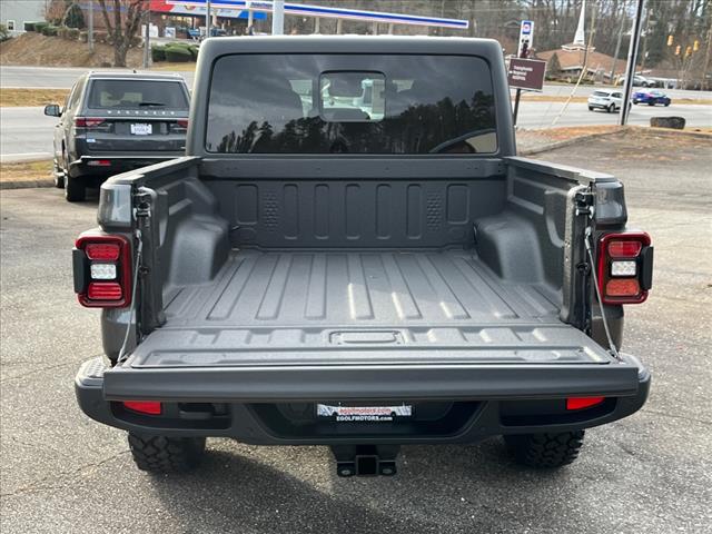 2025 Jeep Gladiator Willys