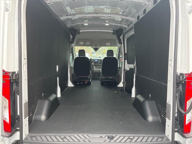 2025 Ford Transit Cargo Van